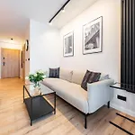 Apartment Tespis - Zabrska 15 Next To Global Office Park Kattowitz