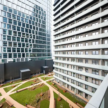 Tespis - Zabrska 15 Next To Global Office Park