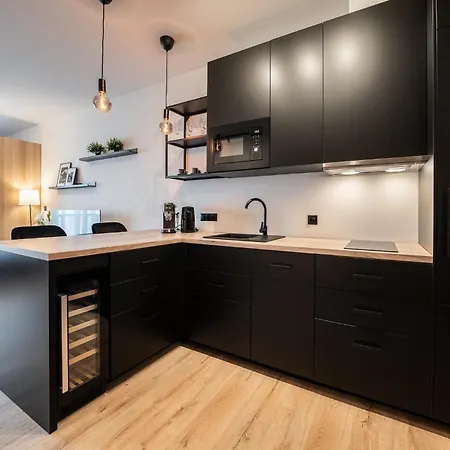 Tespis - Zabrska 15 Next To Global Office Park