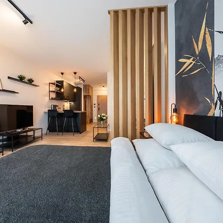 Tespis - Zabrska 15 Next To Global Office Park Katowice