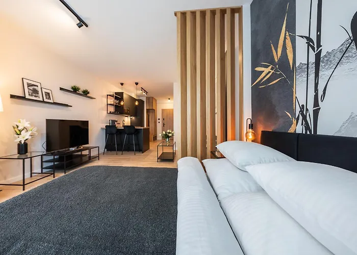 Tespis - Zabrska 15 Next To Global Office Park Katowice